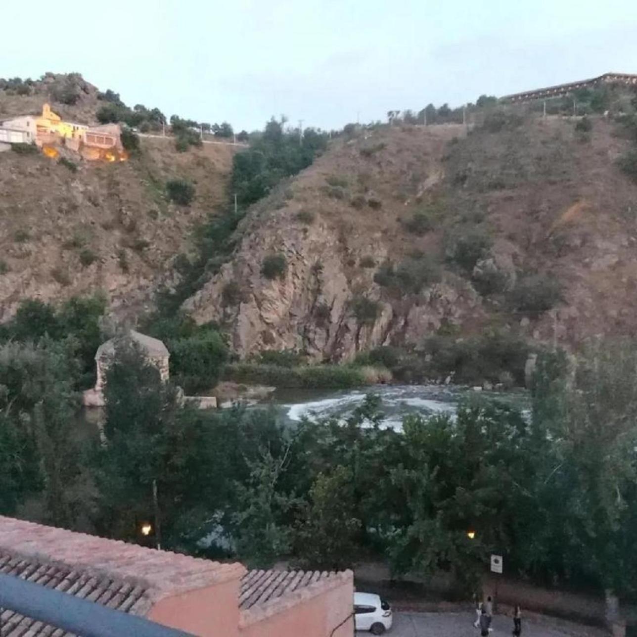 El Susurro Del Tajo La Gruta Appartement Toledo Buitenkant foto
